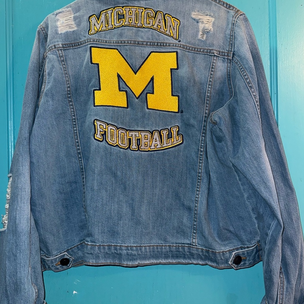 Denim Jacket with Michigan Wolverines - Picture 5 of 6